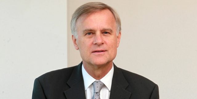 Klaus Schmidt Hebbel Duna 640x323 (1)